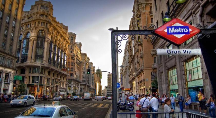 Hotel Lux Penthouse Gran Via Madrid Exterior foto